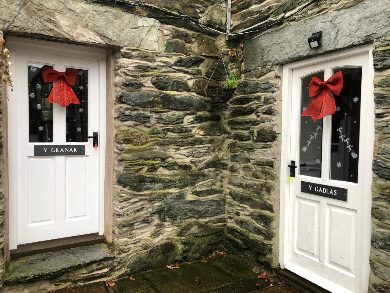 Bryn Melyn Farm Cottages Bala Exterior foto